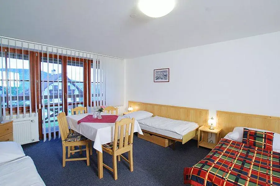 Photo 3 of Hotel Helena